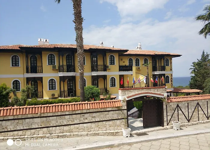 Altinsaray 3* Κουσάντασι