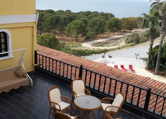 Altinsaray 3* Κουσάντασι