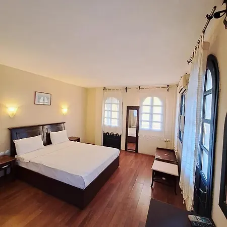 Hotell Altinsaray Kusadası