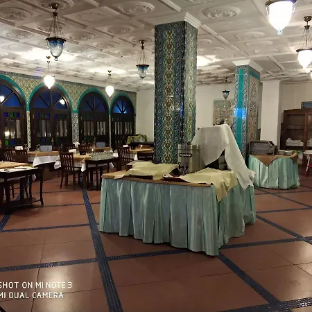 ألتينساراي كوشاداسيه